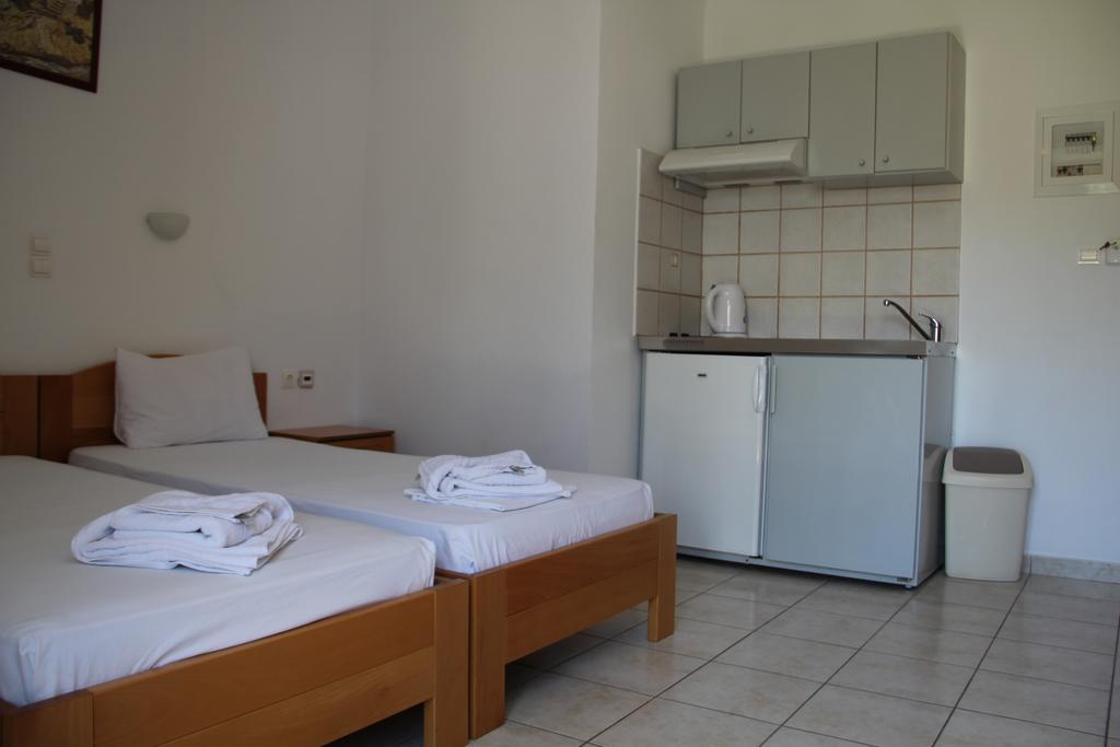 Hotel Stavris Khóra Sfakíon Екстериор снимка